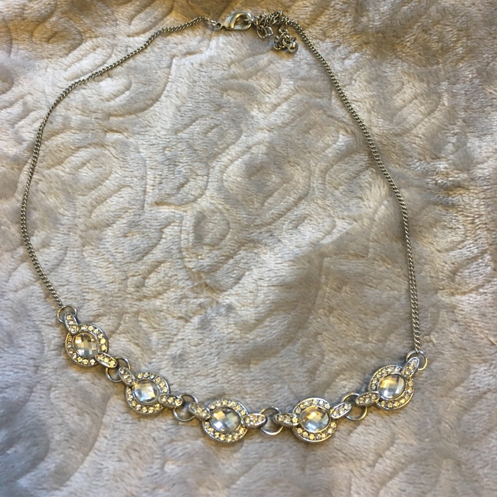 Silver and crystal adjustable necklace